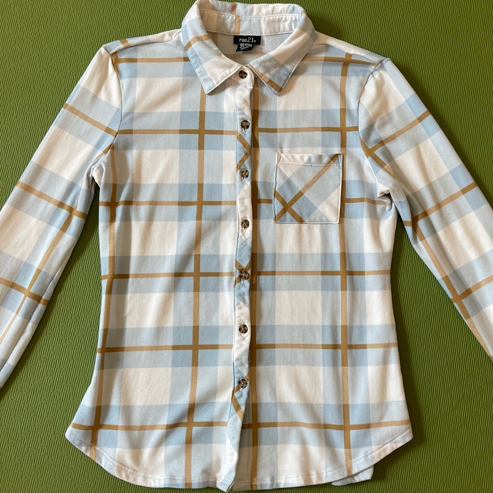 Rue21 Super Soft Plaid Shirt